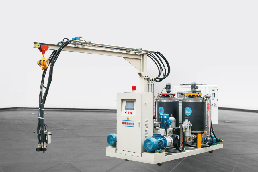 Dvojzložkový mobilný polyuretánový injekčný stroj s vysokým tlakom s traťou Dvojzložkový mobilný polyuretánový injekčný stroj s vysokým tlakom s traťou